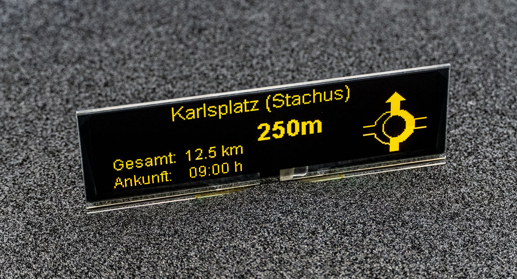 5.5&quot; PMOLED from WiseChip now with 100nits brightness