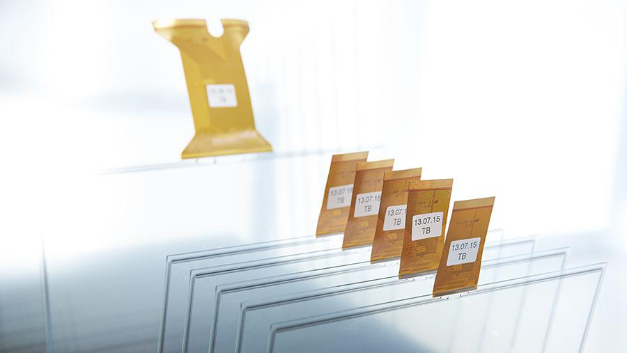 Kundenspezifische Touch-Sensoren und Tails custom touch sensors tails data modul